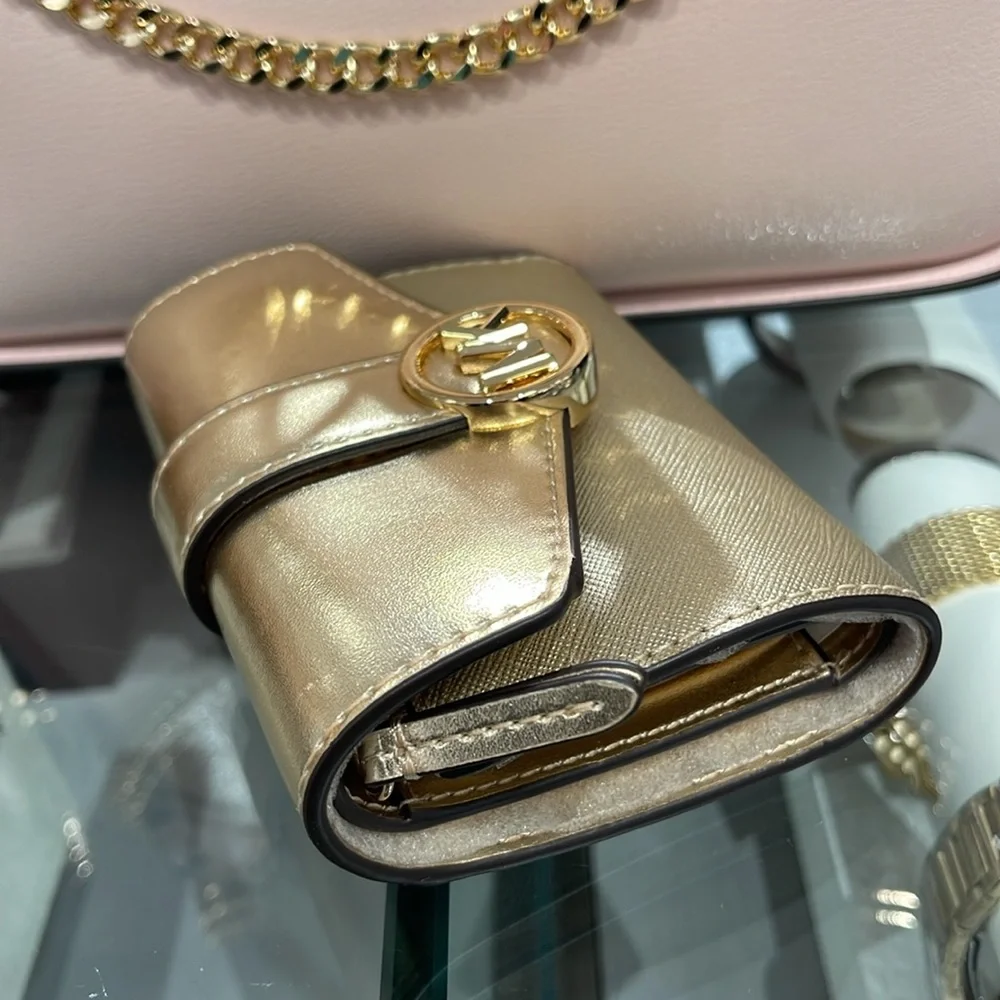 MICHAEL KORS CARMEN MEDIUM LOGO AND FAUX LEATHER WALLET PALE GOLD  NWT